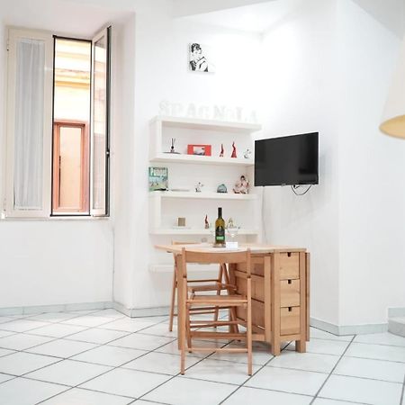 Casa Vacanza La Spagnola Napoli Eksteriør billede