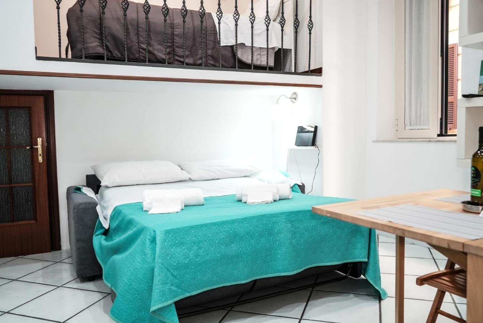 Casa Vacanza La Spagnola Napoli Eksteriør billede