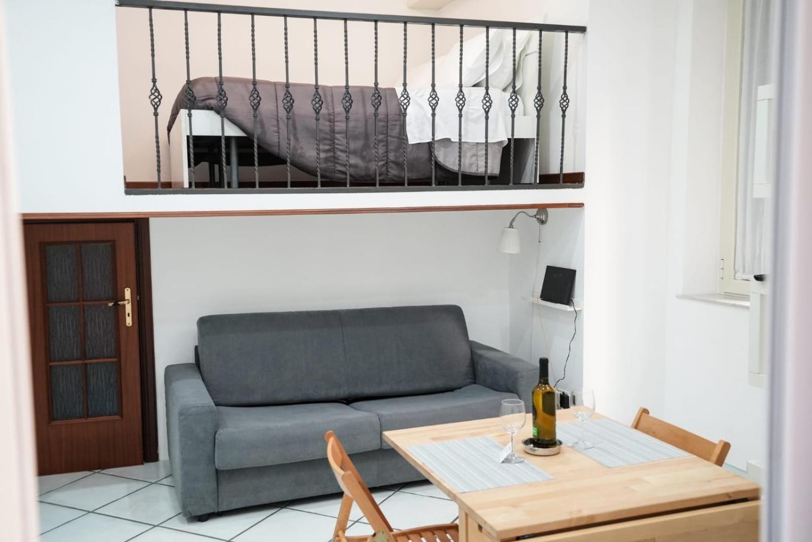 Casa Vacanza La Spagnola Napoli Eksteriør billede
